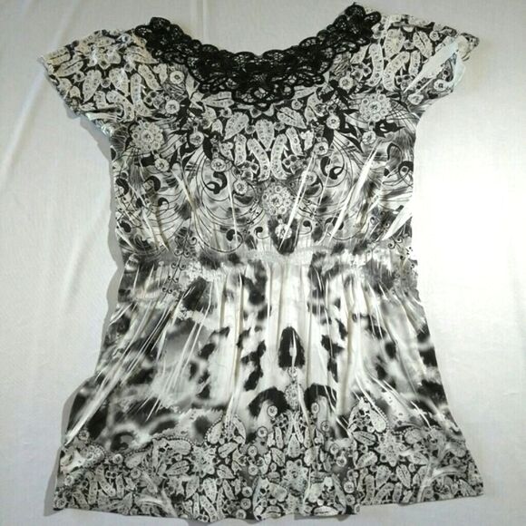 Unity world wear Black White boho top shirt blouse - Picture 1 of 3